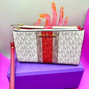NEVER USED Michael Kors wallet clutch wristlet Red with Cream and Gold